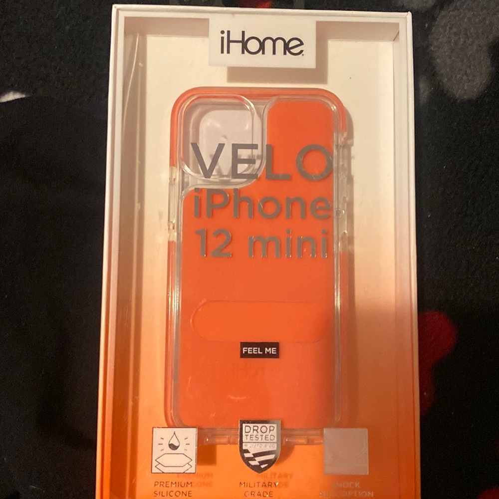 Im selling iphone 12 mini cases & iphone 12 pro max case!